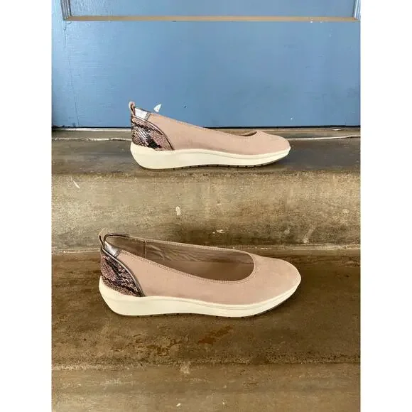 Naturalizer Harris taupe faux suede ballet style slip on with snake print accent - Picture 2 of 9